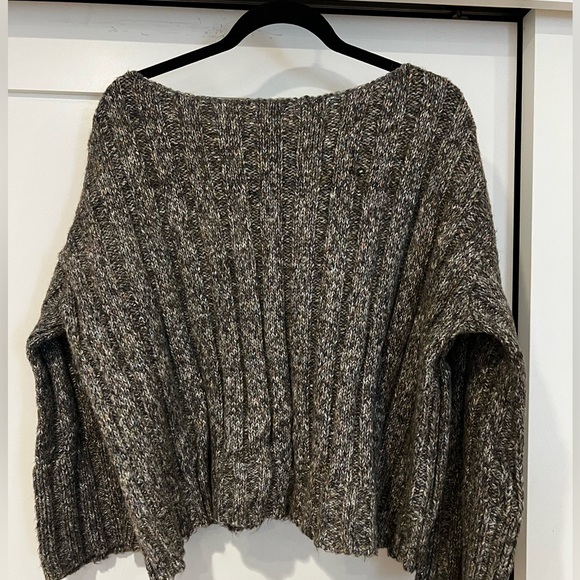 Women’s 1.State Bell Sleeve Sweater sz Small - Picture 3 of 5